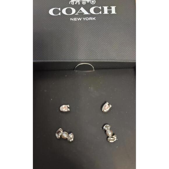 Coach Earrings - Picture 3 of 5